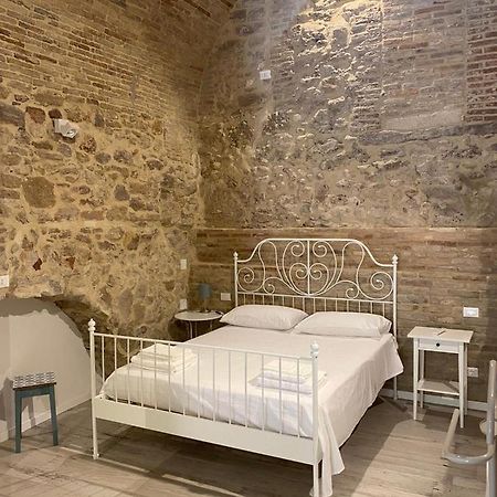 Le Volte Nel Borgo Daire Termoli Dış mekan fotoğraf