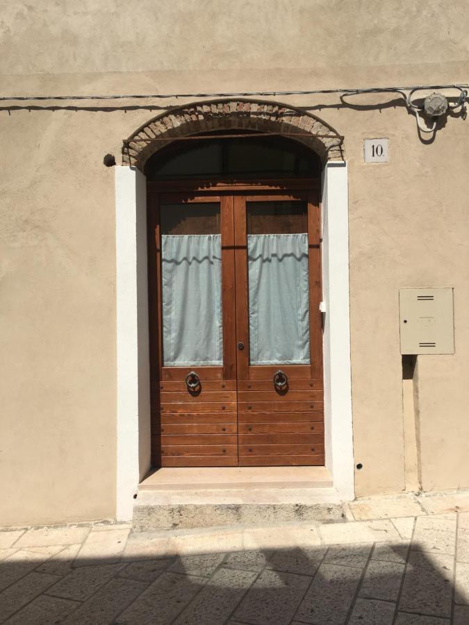 Le Volte Nel Borgo Daire Termoli Dış mekan fotoğraf