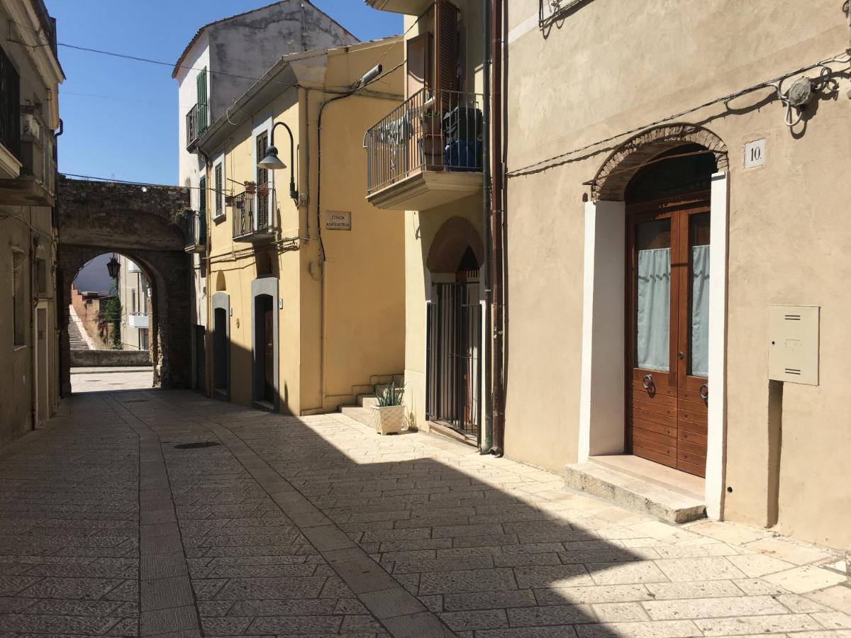 Le Volte Nel Borgo Daire Termoli Dış mekan fotoğraf
