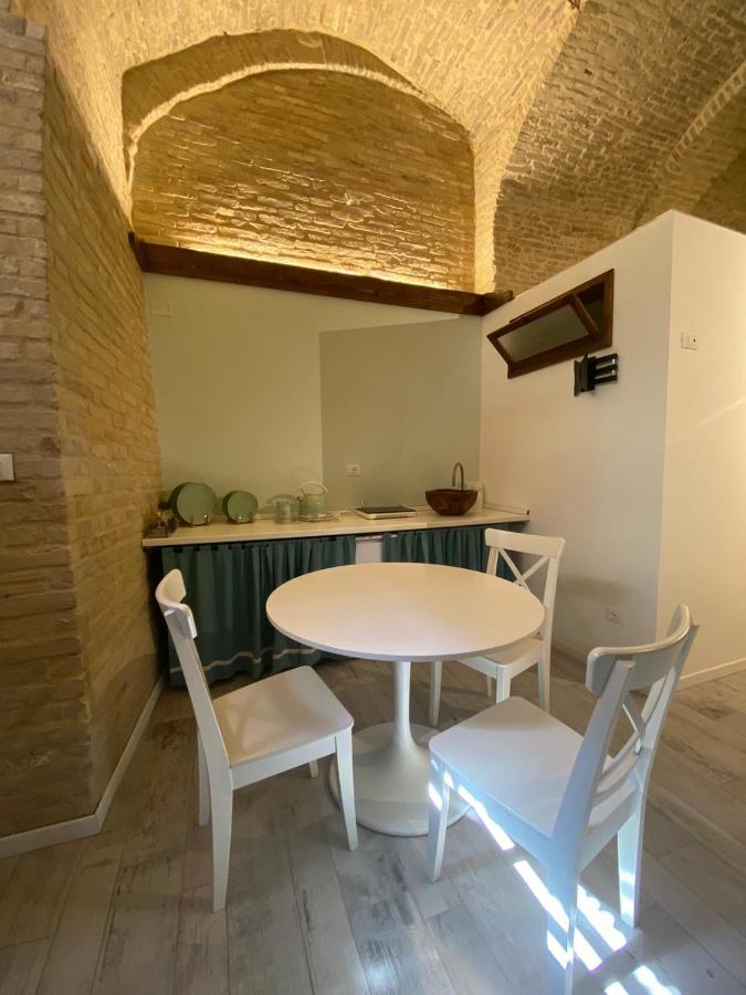 Le Volte Nel Borgo Daire Termoli Dış mekan fotoğraf