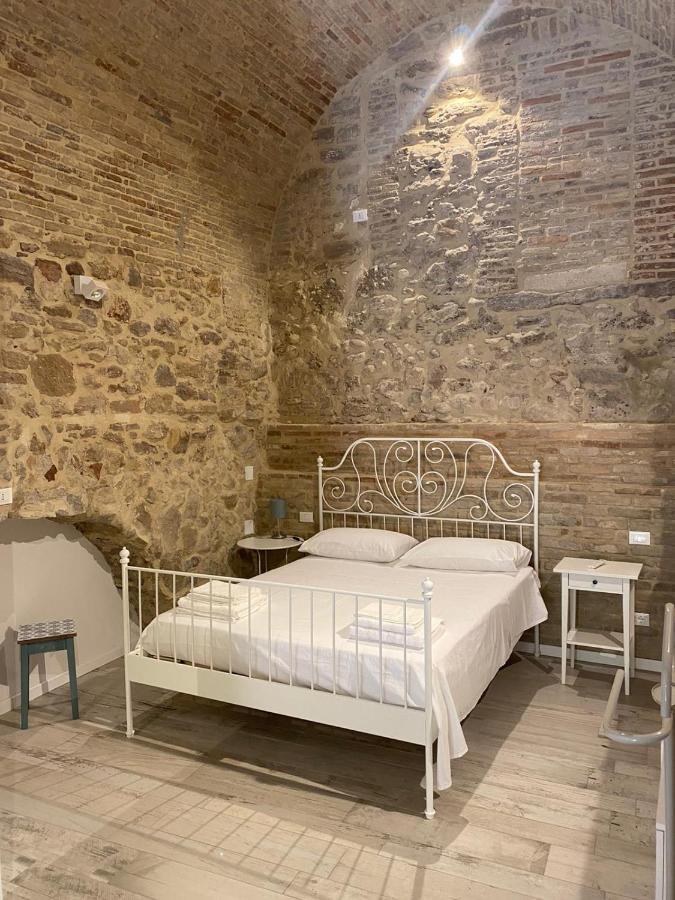 Le Volte Nel Borgo Daire Termoli Dış mekan fotoğraf